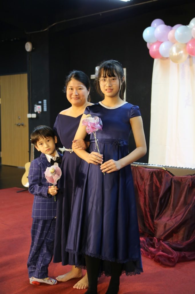 LINE_ALBUM_202435_240306_11