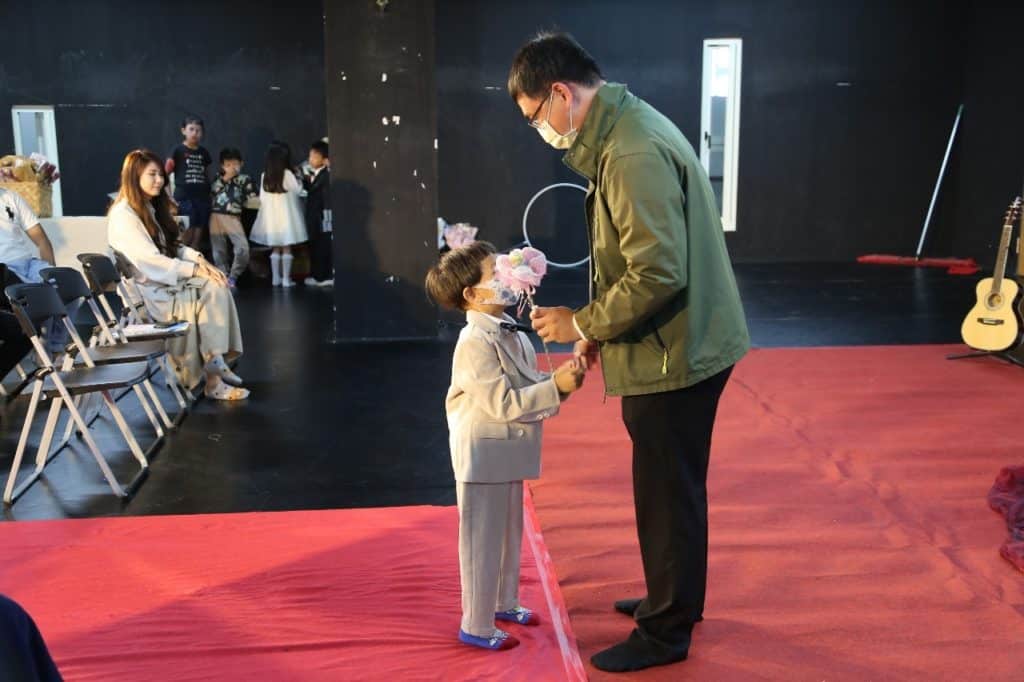 LINE_ALBUM_202435_240306_2