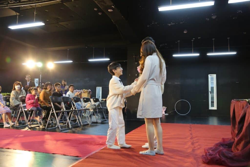 LINE_ALBUM_202435_240306_4