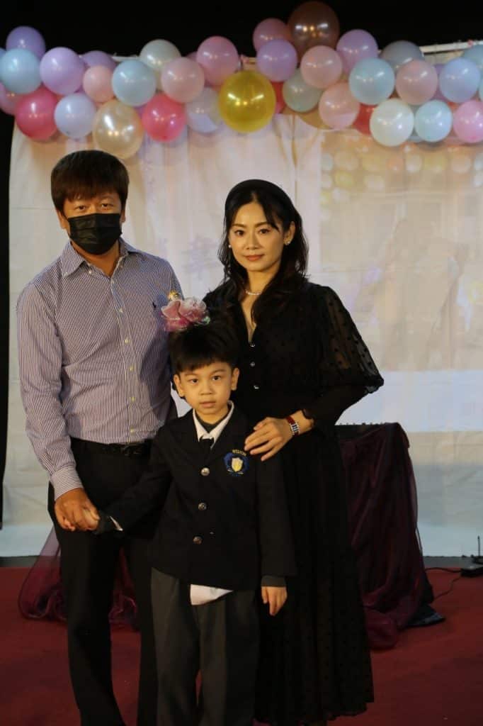 LINE_ALBUM_202435_240306_8